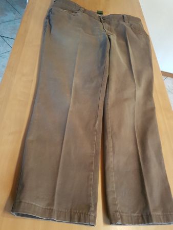 Pantalon taille 48 marque m.e.n.s. 85% coton