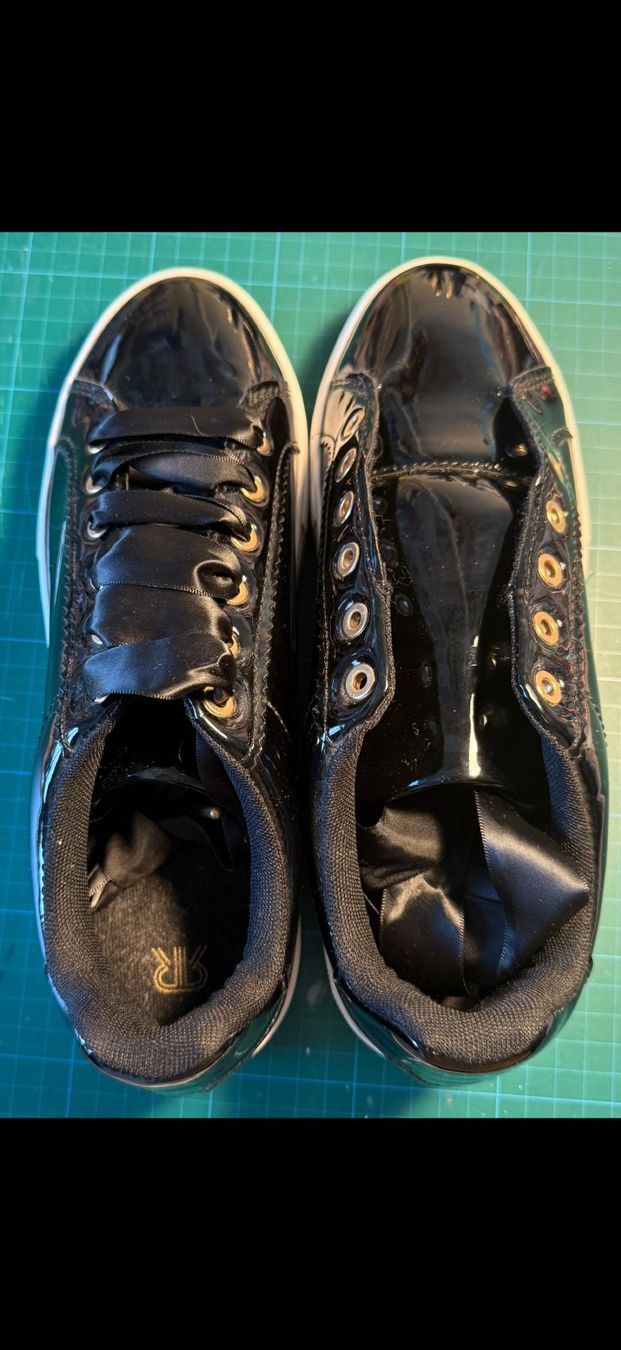 Scarpe da donna: Lack Turnschuh – Nuovo e nell'imballaggio originale da Riniken venduto da Chippie222000