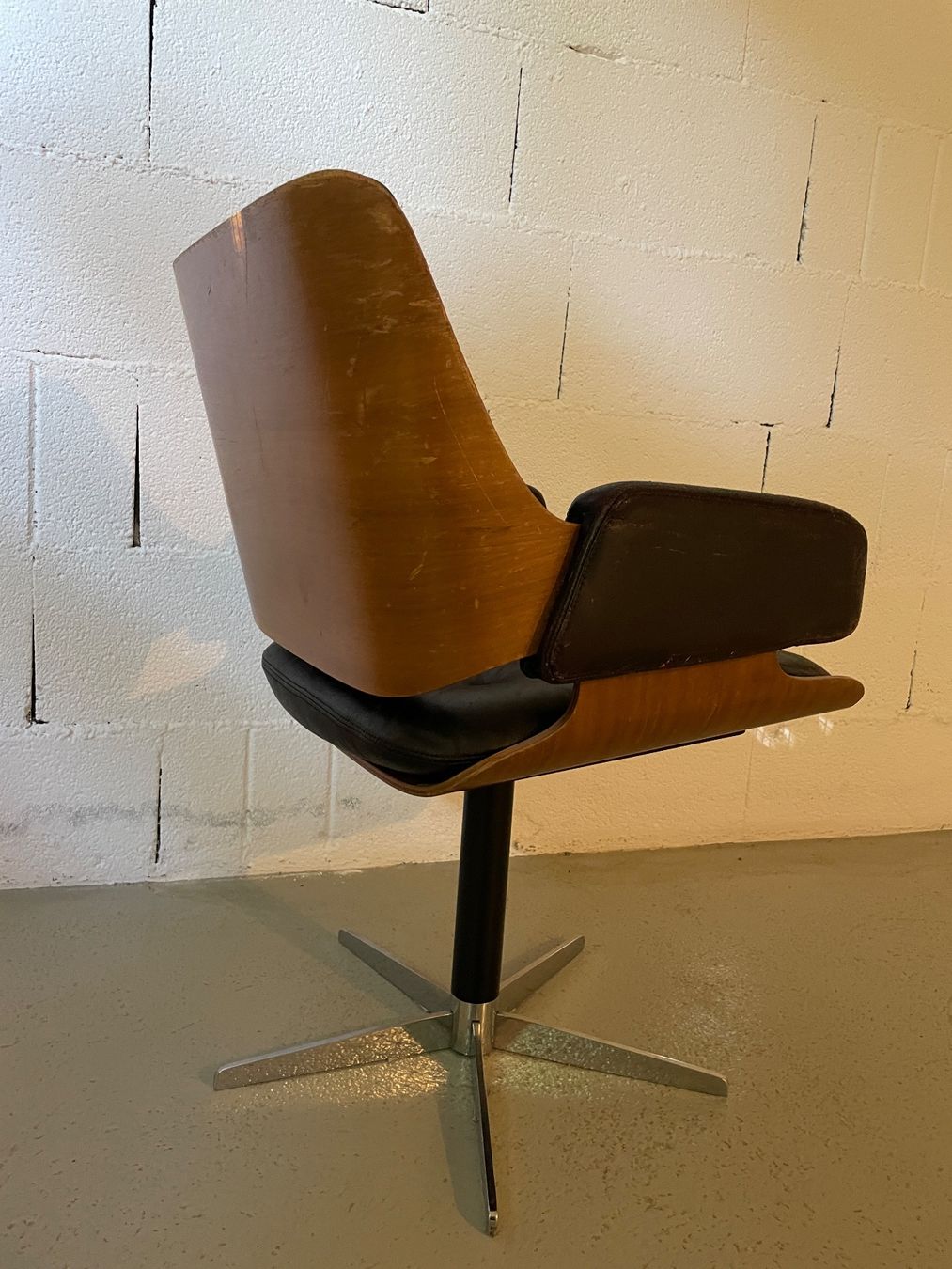 Sedie: Vintage Sessel Stuhl – Usato da Thun venduto da IRENEKAMERAS 5