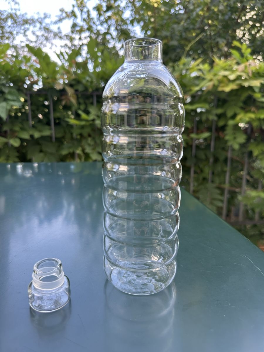 Autres vaisselles & verres: Coole Design Glasflasche – Neuf (Voir description) à Olten par Skater_man 2