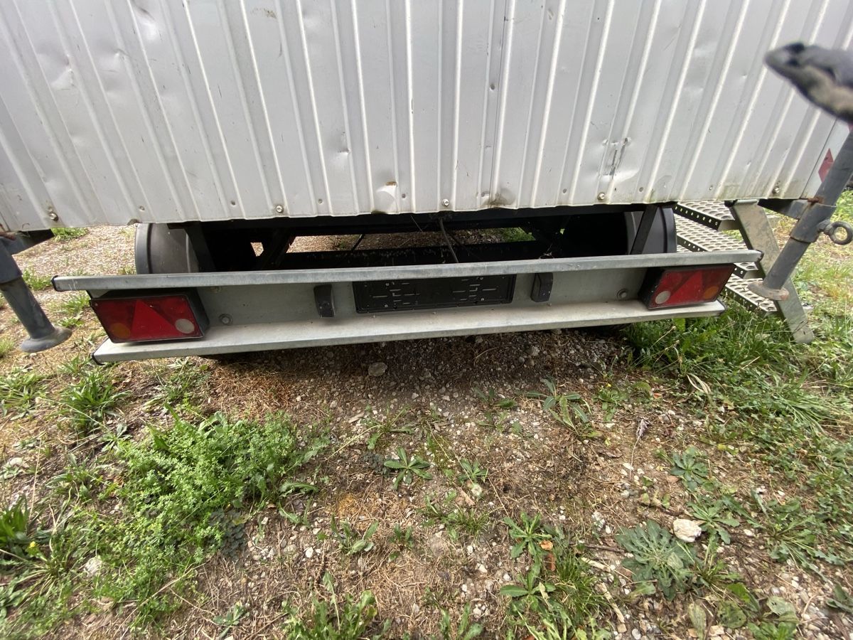 Rimorchi: Bauwagen/Mannschaftswagen – Usato da Oberönz venduto da formholz 3