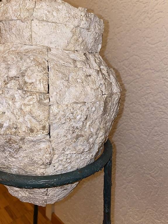 Toutes les décorations: Amphore en pierre de Mactan – D'occasion à Meinier par rom_kk86 4
