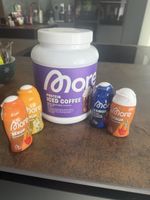 More Nutrition Iced Coffee und Zerups 