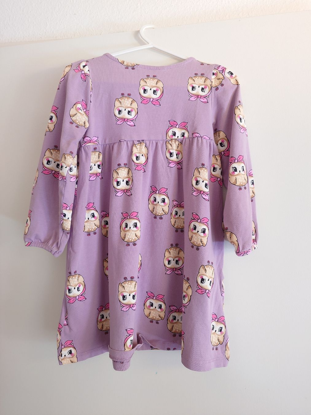 Vestiti & Gonne: Mädchen Kleid lila Eulenmuster, Grösse 104 – Usato da Uster venduto da snowy_6 1