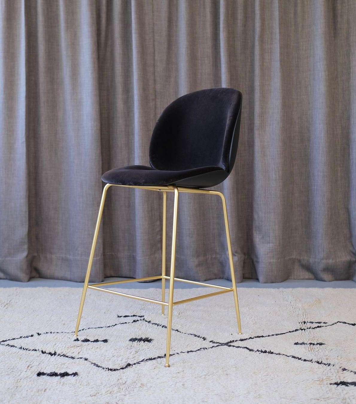 Gubi Sedie: Gubi Beetle Bar Chair – Usato da Bern venduto da Zmodern_CON 6