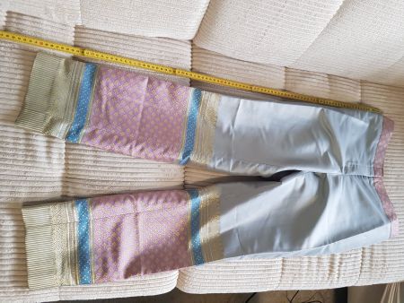 Damenhose aus THAISILK, Grösse S, Einzelstück, NEU.