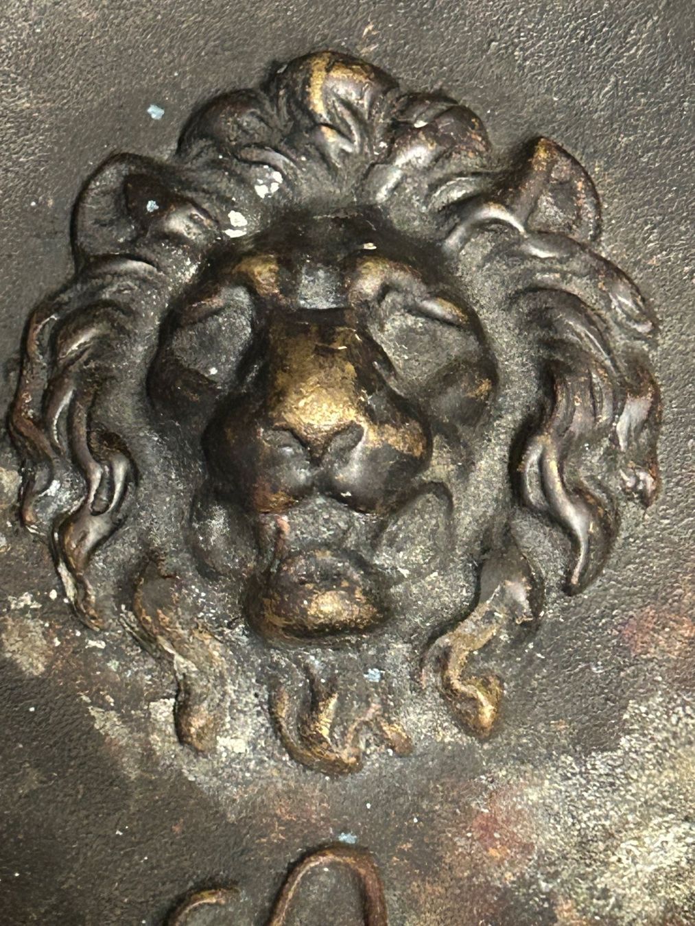 Foto & Immagini: Löwe Wandrelief antik Bronceguss – Usato da Etzelkofen venduto da Botti50 1