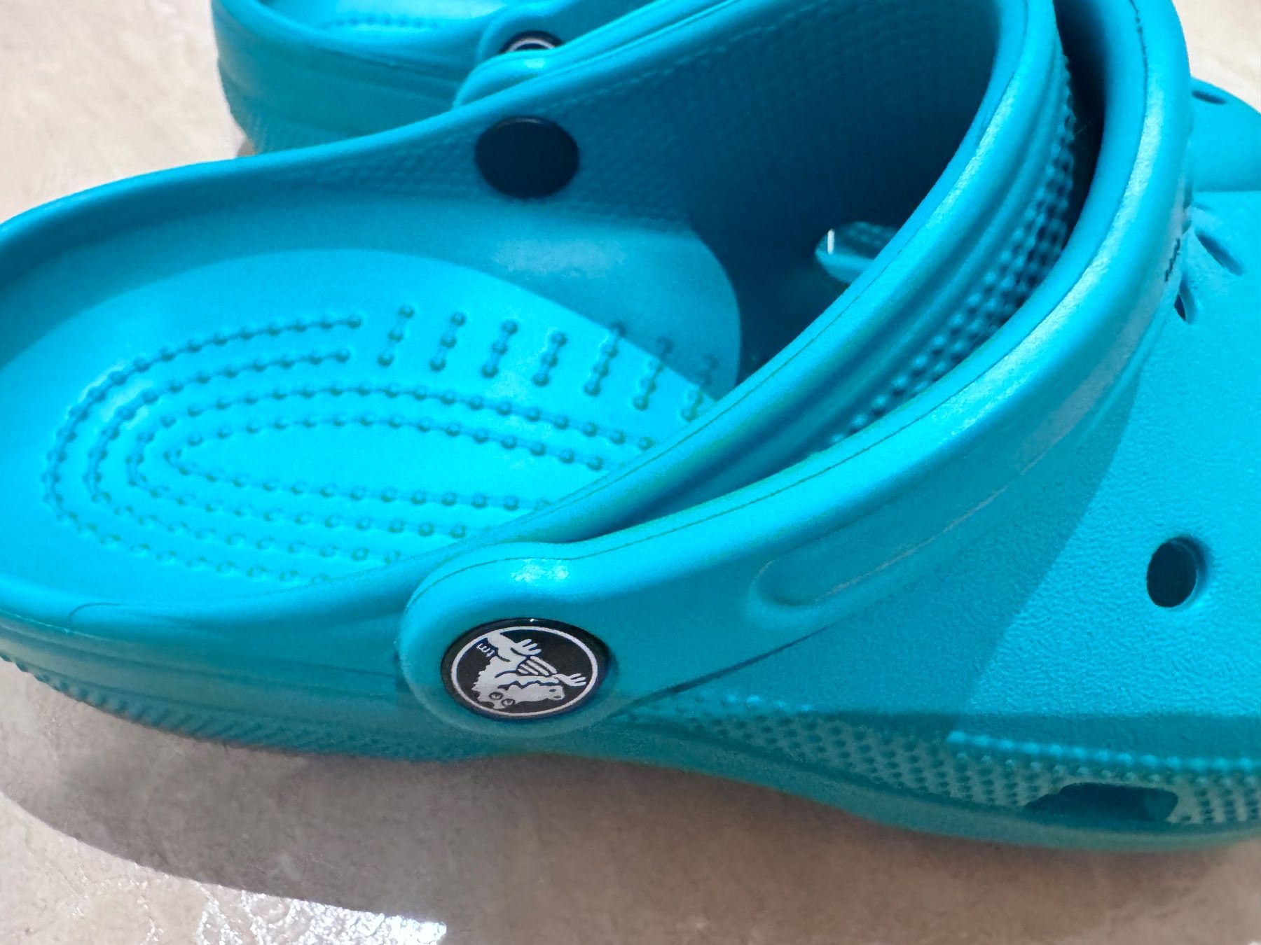 Crocs Scarpe per ragazzi: Crocs neue Freizeitschuhe, 36/37 – Nuovo e nell'imballaggio originale da Klingnau venduto da Markus14 1
