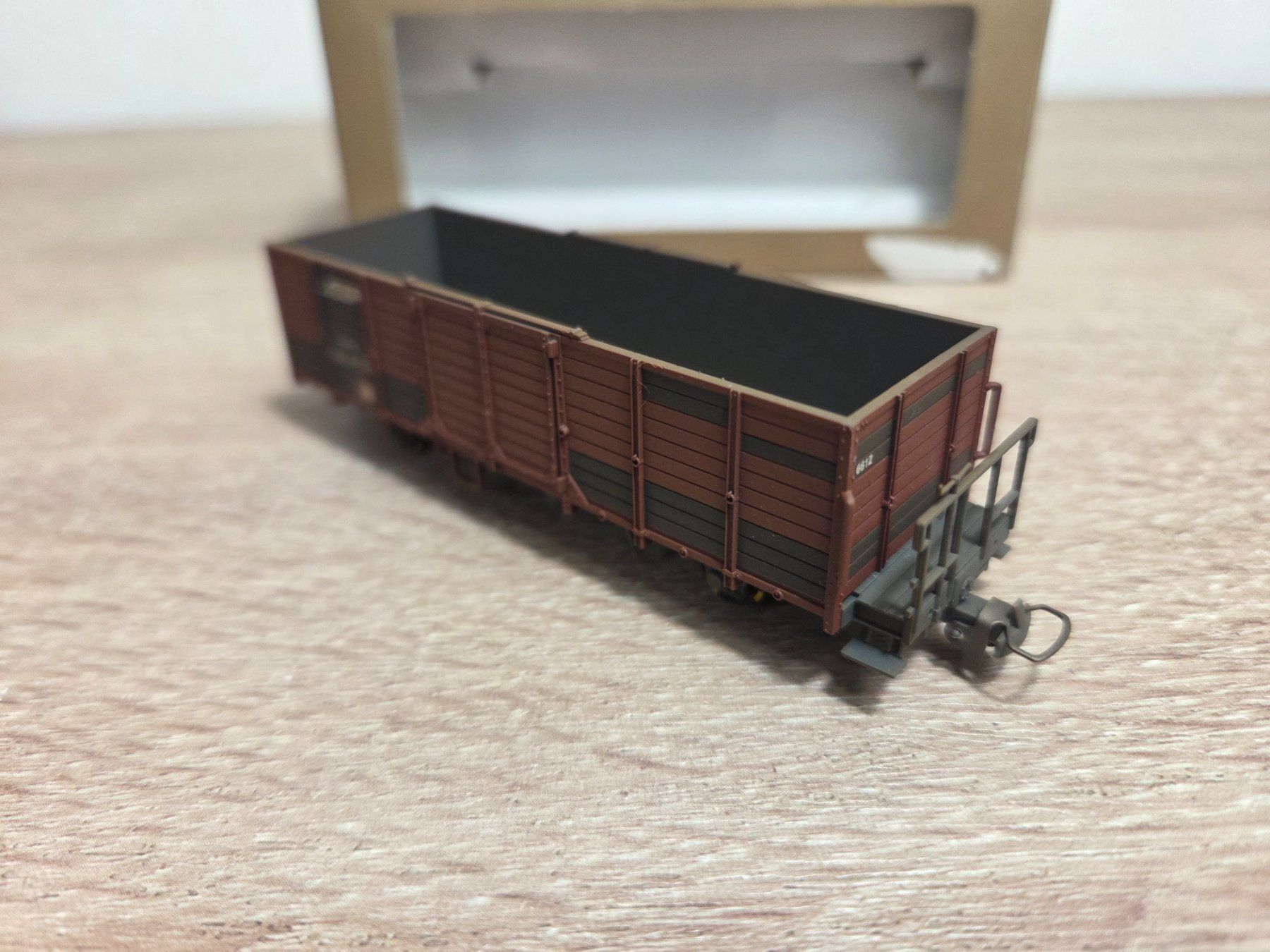 Bemo Modellini di ferrovie: Bemo 2254 172 Güterwagen RhB H0m – Usato da St-Aubin-Sauges venduto da Lo_Go 3