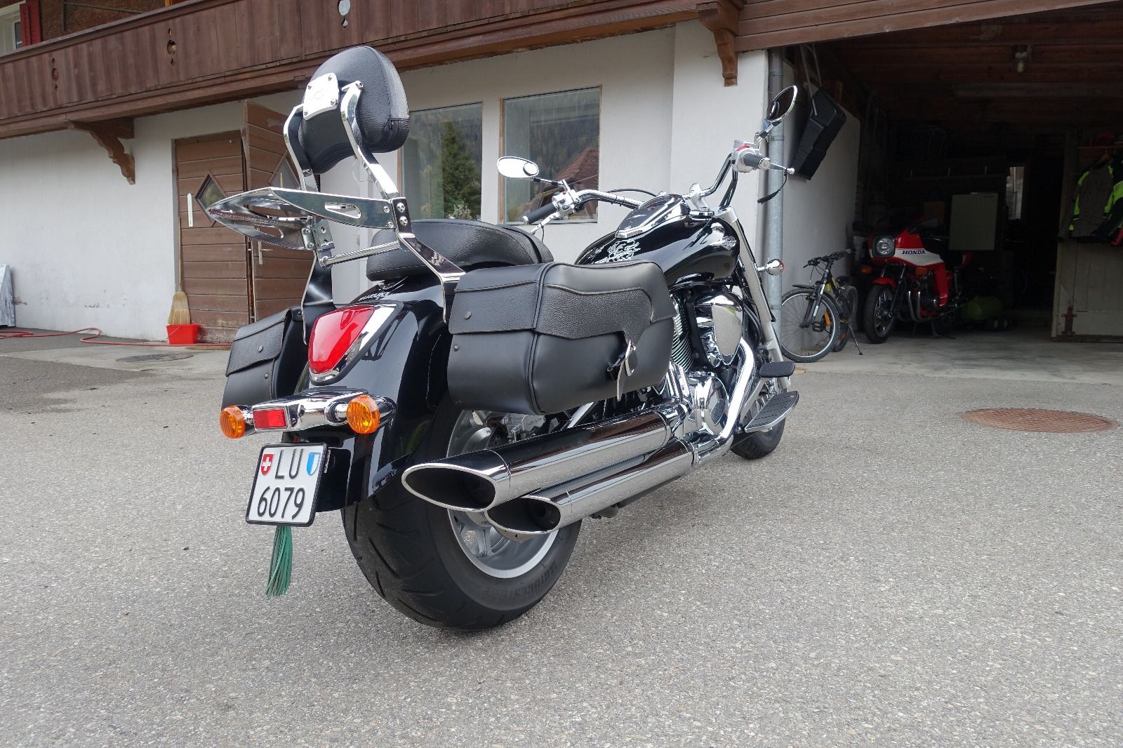 Suzuki Chopper: Suzuki C1800R Intruder – Usato da Marbach LU venduto da simliber 6