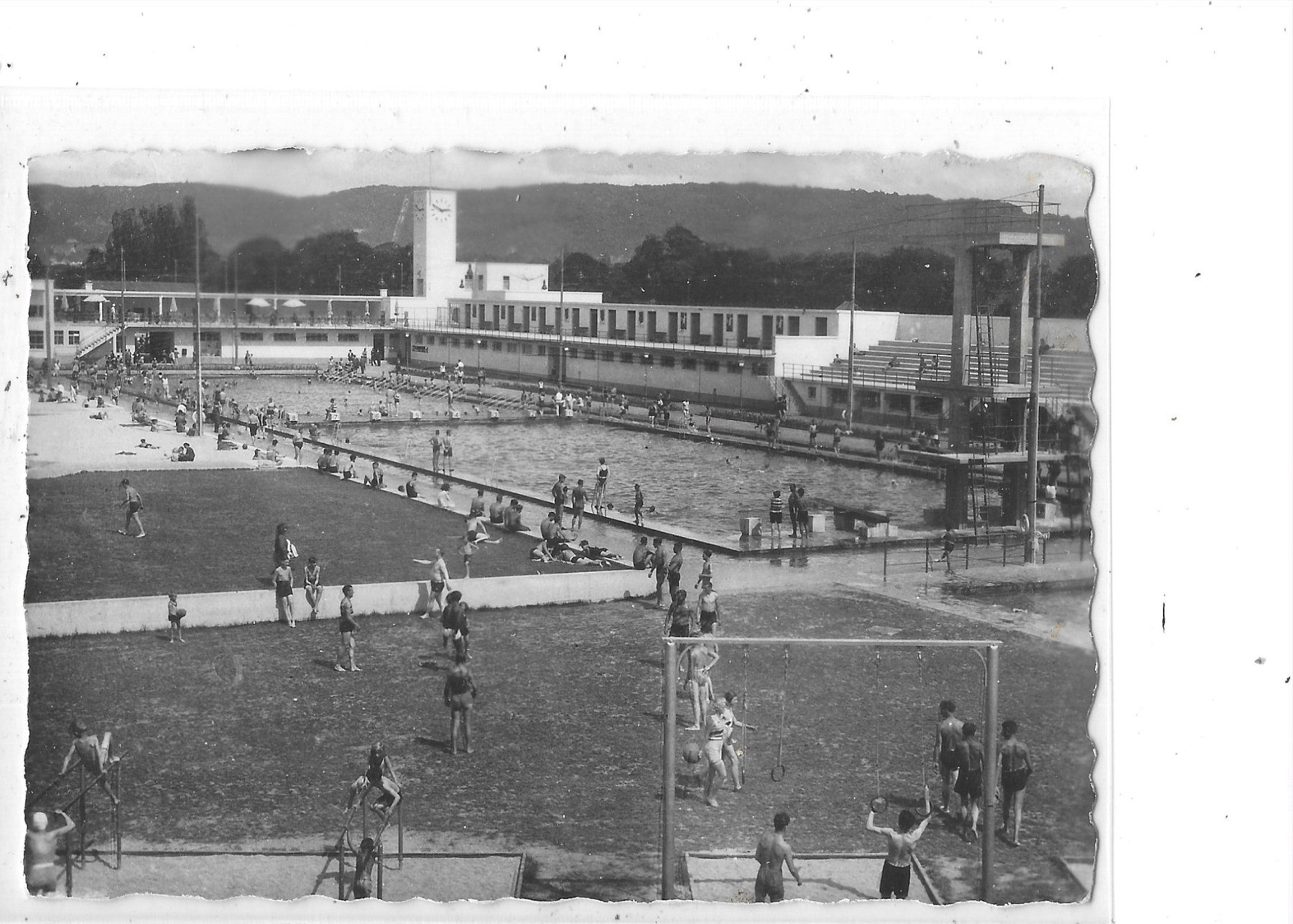 Cartoline postali: BS Basel Schwimmbad Eglisee – Usato da Schocherswil venduto da Wilare