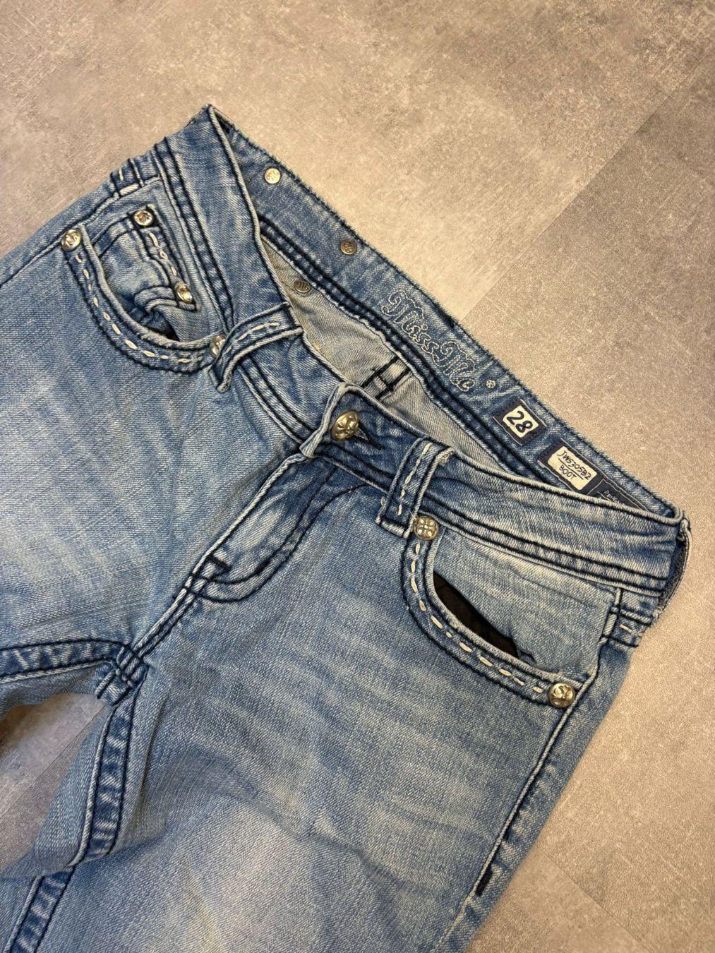Jeans: Miss Me Bootcut Flared Jeans - Grösse M/28 – Nuovo (secondo la descrizione) da Werdenberg venduto da hase.vintage 3