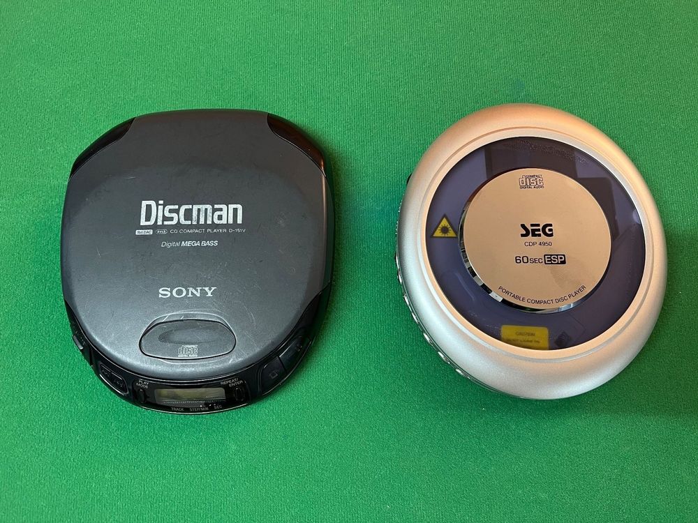2 x Discman (Gebraucht) in Zweidlen für CHF 10 – mit Lieferung auf ...