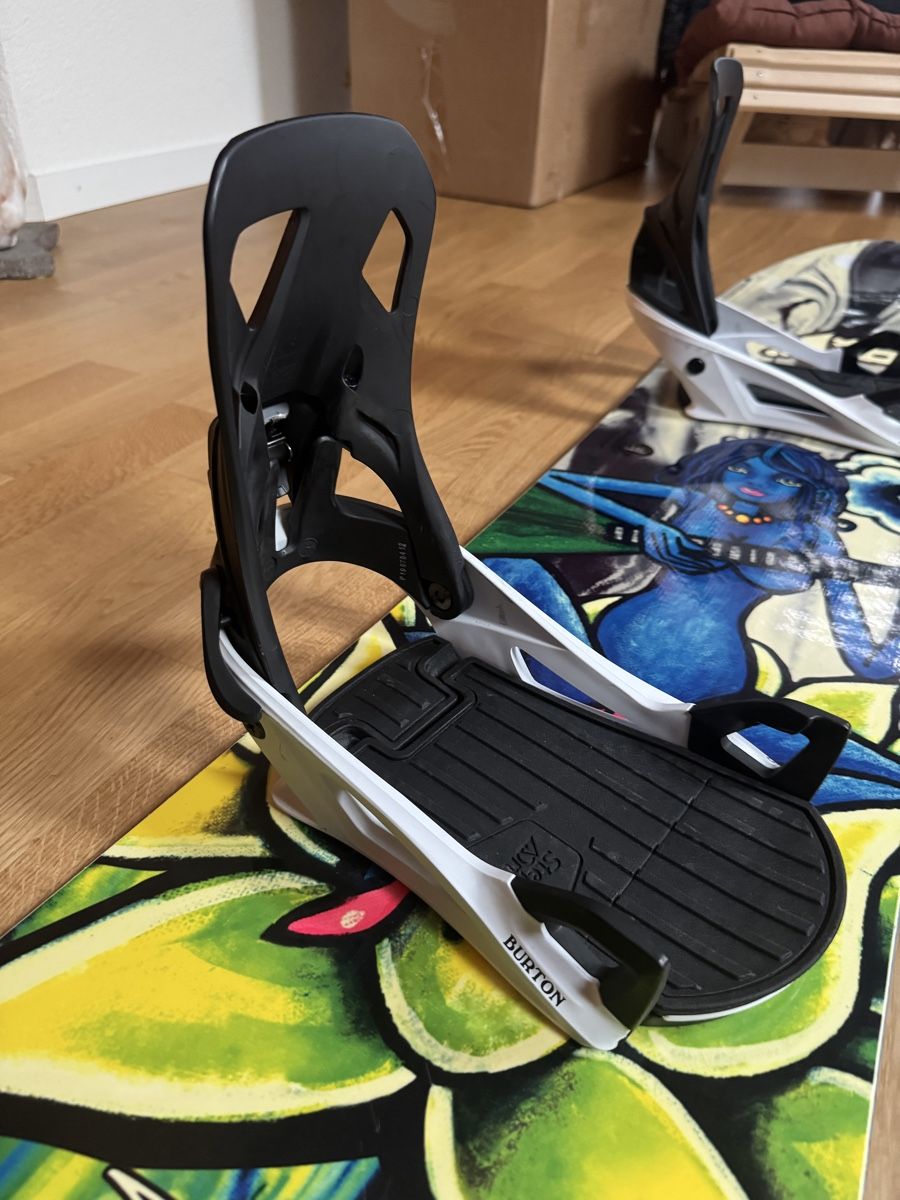 Boards: LIB TECH & LOST JAMIE LYNN 2017-18 SNOWBOARD – Gebraucht aus Reinach BL von val_85l8 4