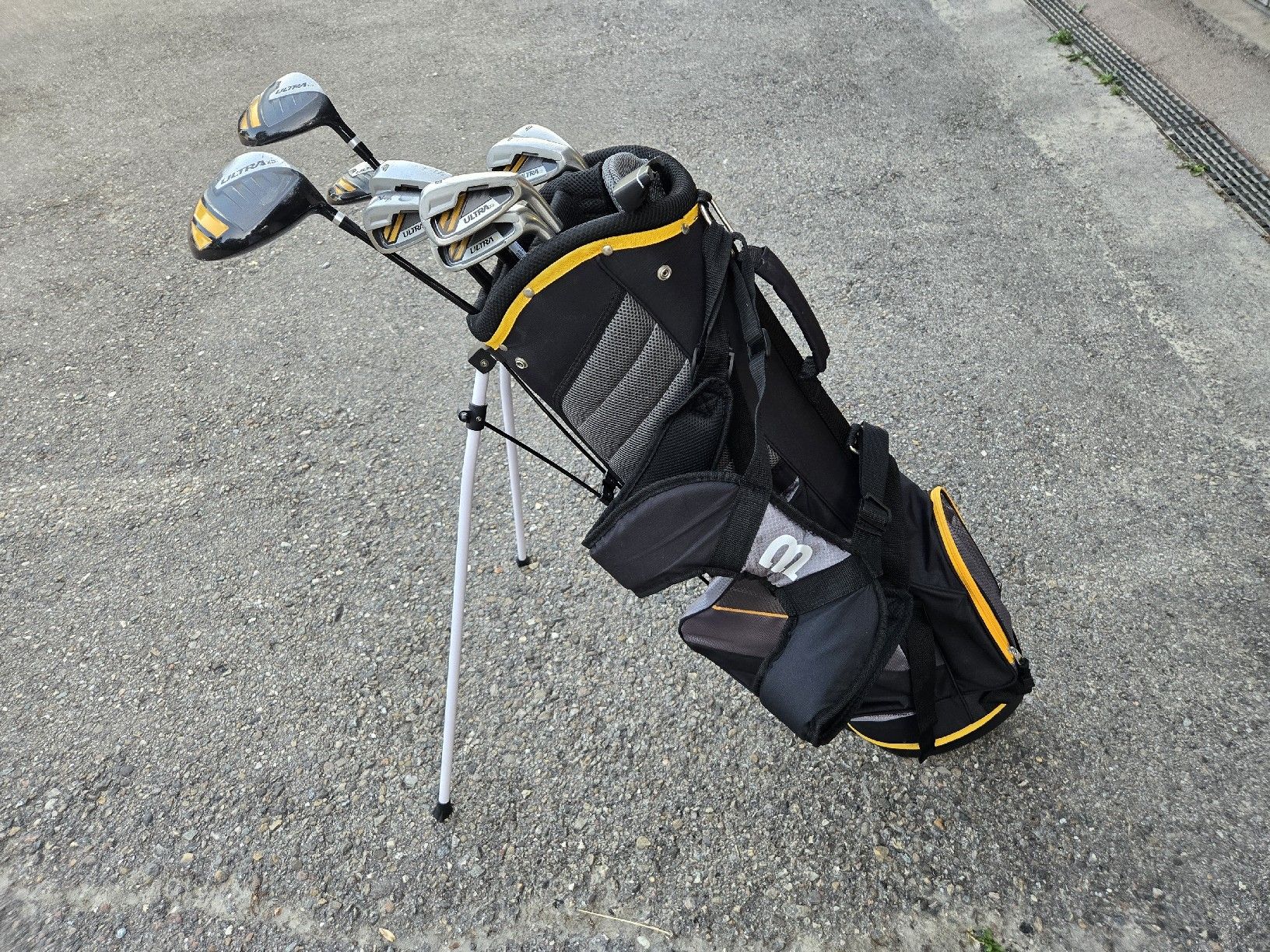 Wilson Mazze & Set: Wilson Golf Set  – Usato da Ins venduto da dziprince