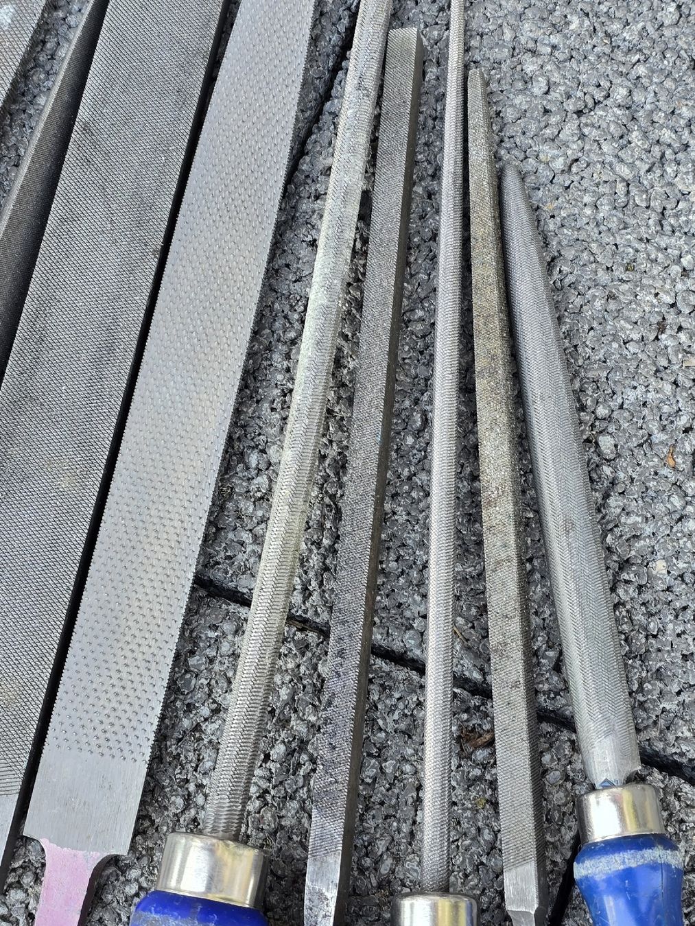Tutti gli attrezzi: 9 Stk. Feilen ca. 40cm – Usato da Walkringen venduto da Vanuca 3