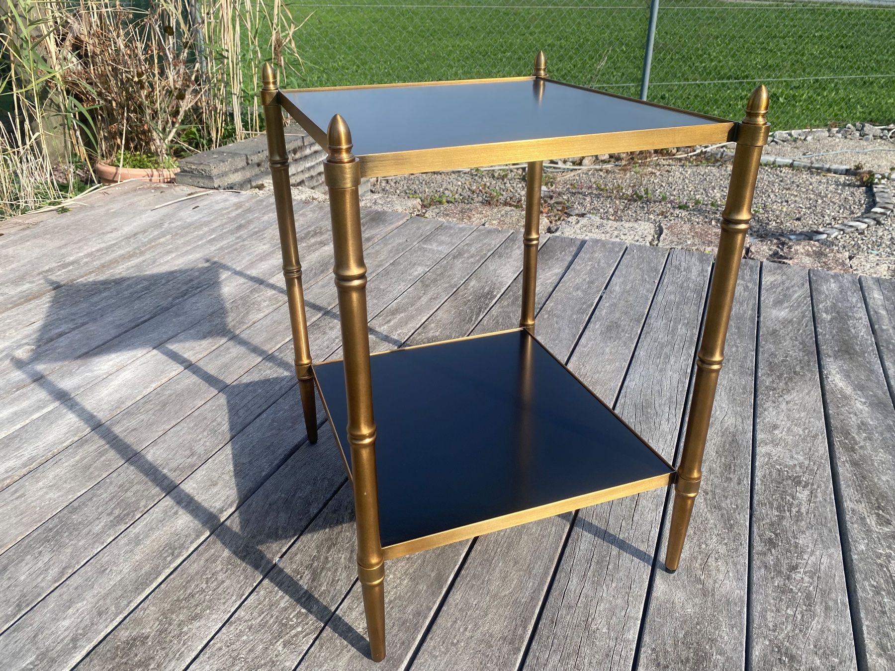 Tables: Doheny Beistelltisch Messing Gestell – D'occasion à Ballwil par ClassicGallery 7