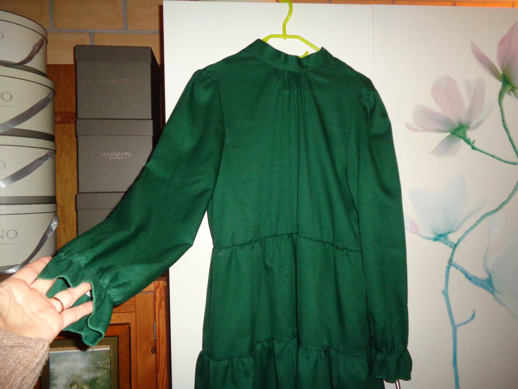 Vestiti: *** Kleid *** / vorne kürzer mit Schlaufe / Neu – Nuovo (secondo la descrizione) da Othmarsingen venduto da Leuchtturmlady 1