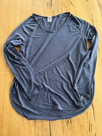 Odlo Sport T-Shirt Damen Gr. M, Top Zustand, Zaha Hadid