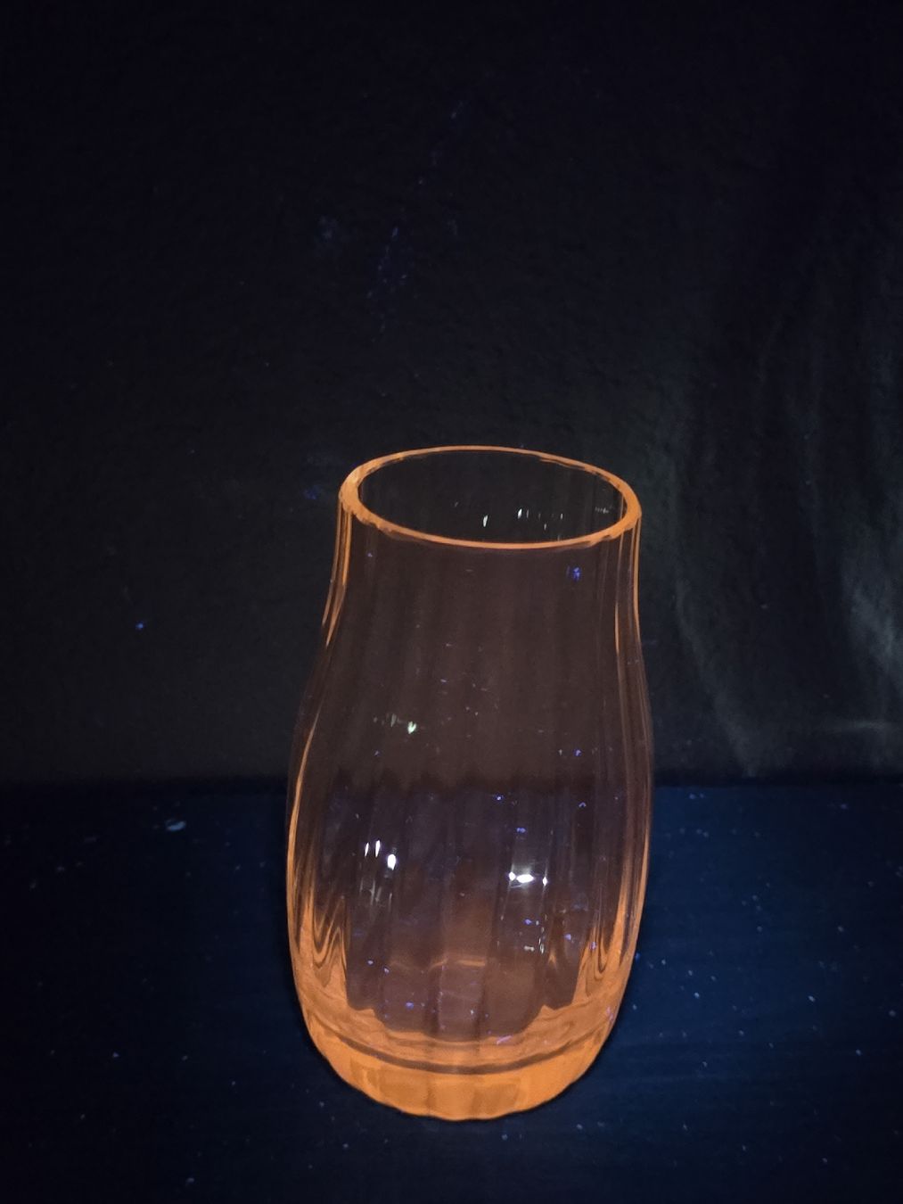 Gläser: grosses Coktailglas oder Vase Uranglas  – Gebraucht aus Flamatt von Tyrael01 8