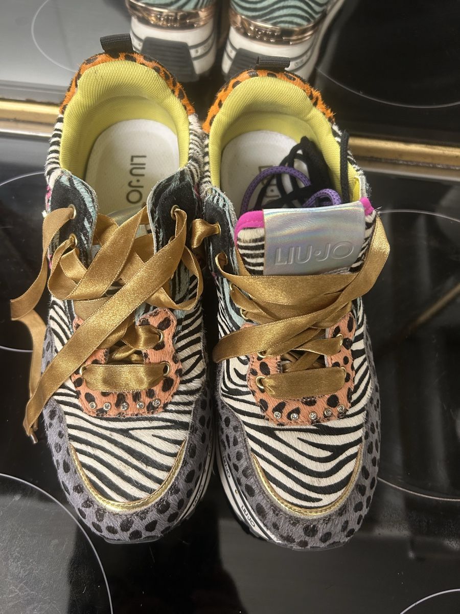 Scarpe da donna: LIU.JO – Usato da Luzern venduto da lit_xs5v