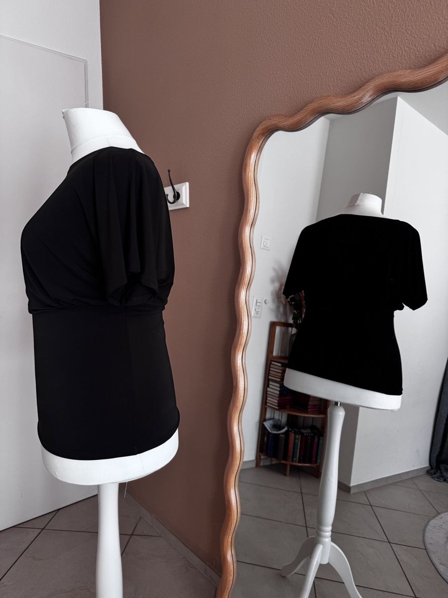 H&M Top: Schwarzes Top Gr 44 – Usato da Muttenz venduto da einfach-schoen 1