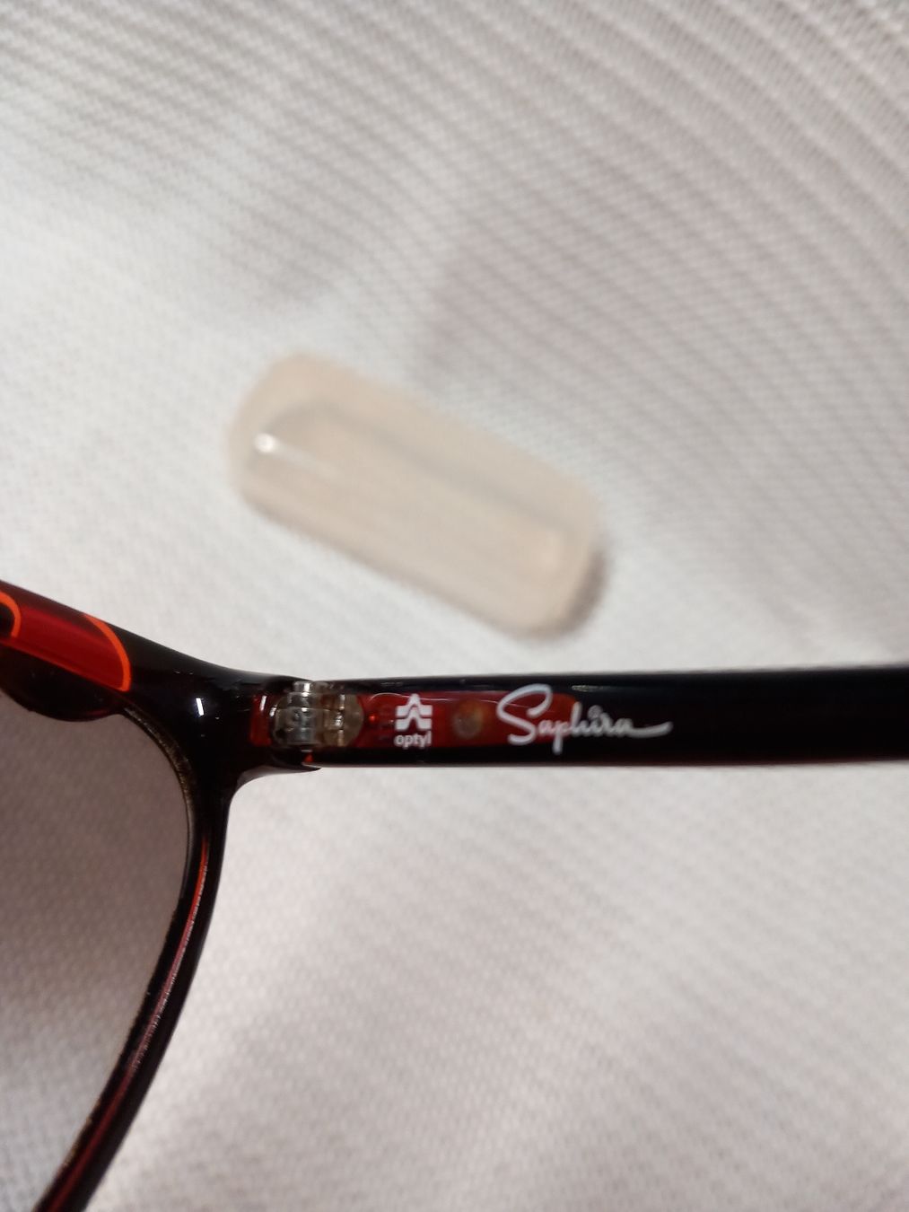 Brillen & Gläser: Vintage Sonnenbrille Saphira – Gebraucht aus Merligen von muss_haben 2