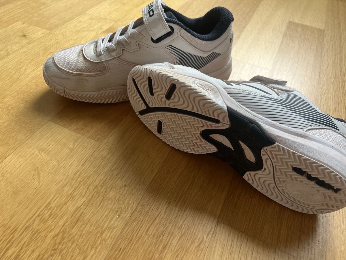 Head Scarpe per ragazzi: Head Tennisschuhe GR 34 – Usato da Rüschlikon venduto da SissiA79 1