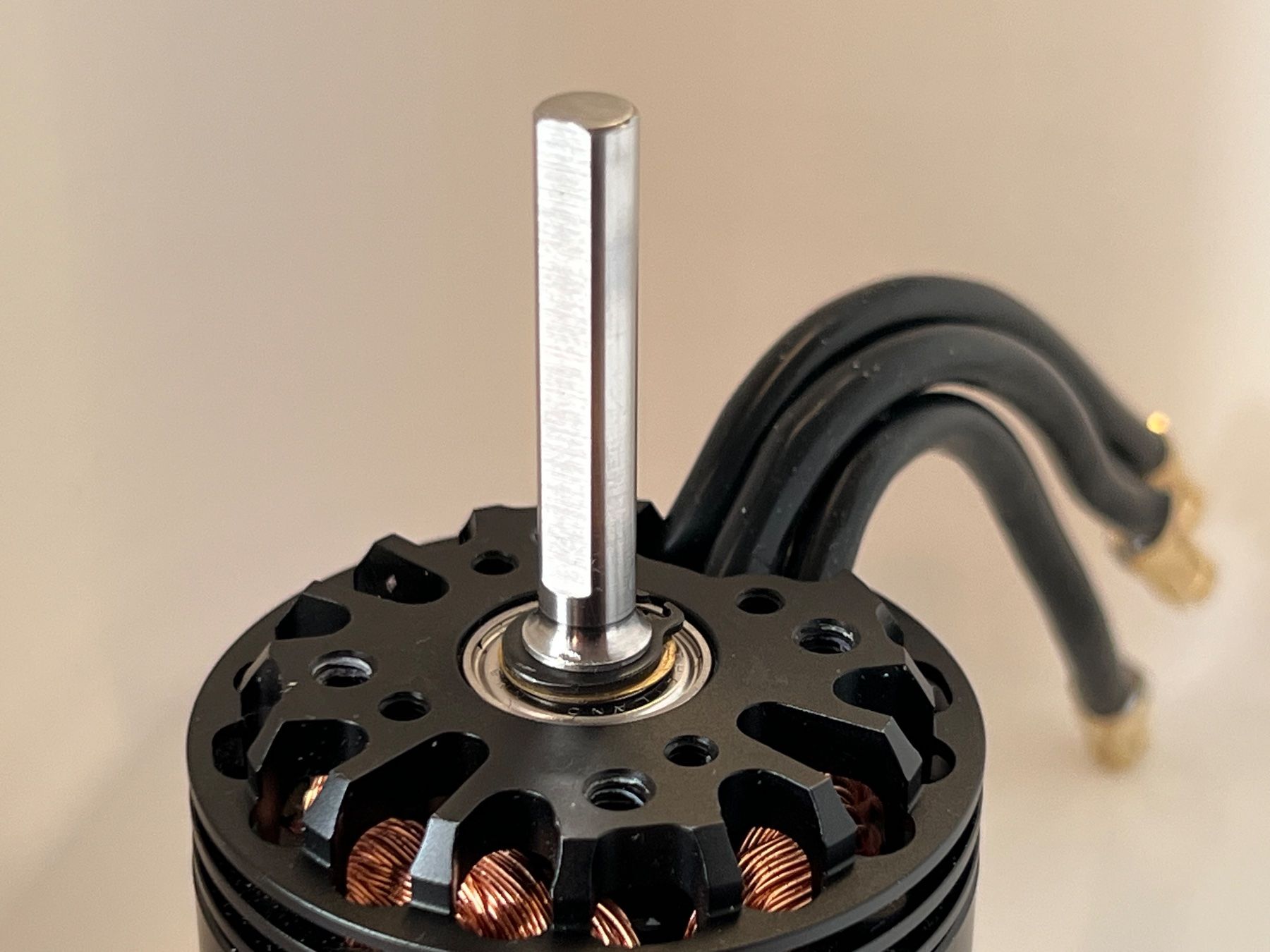 Modellismo RC: Xnova Lightning 4025 1120KV Heli Motor – Usato da Uttigen venduto da sonorsonic 2