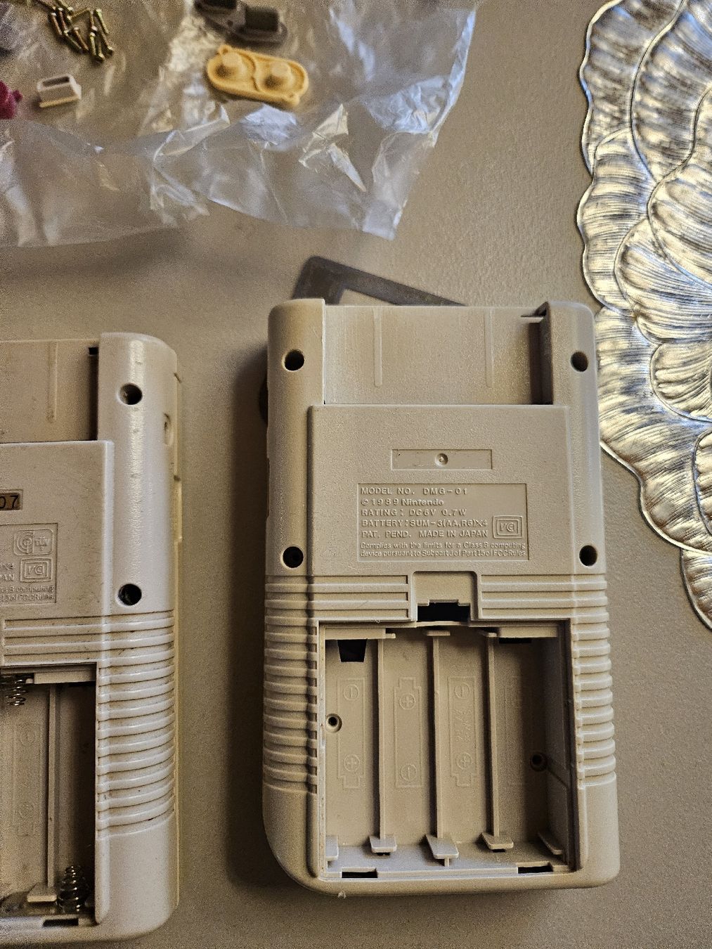 Nintendo Konsolen: Nintendo Gameboy Cases Ersatzteile  – Gebraucht aus St. Gallen von Cocos_Ricardo 5
