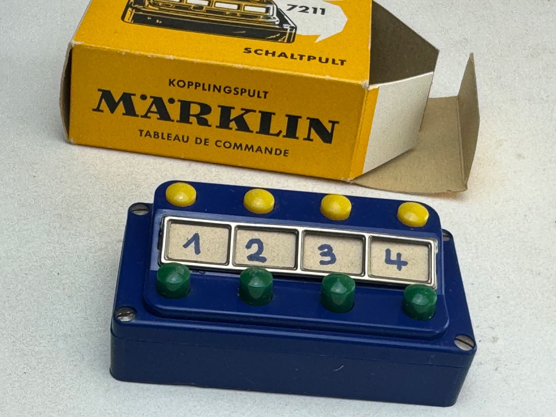Märklin Modellini di ferrovie: RA- Märklin Schaltpult – Usato da Elm venduto da Wikmtz
