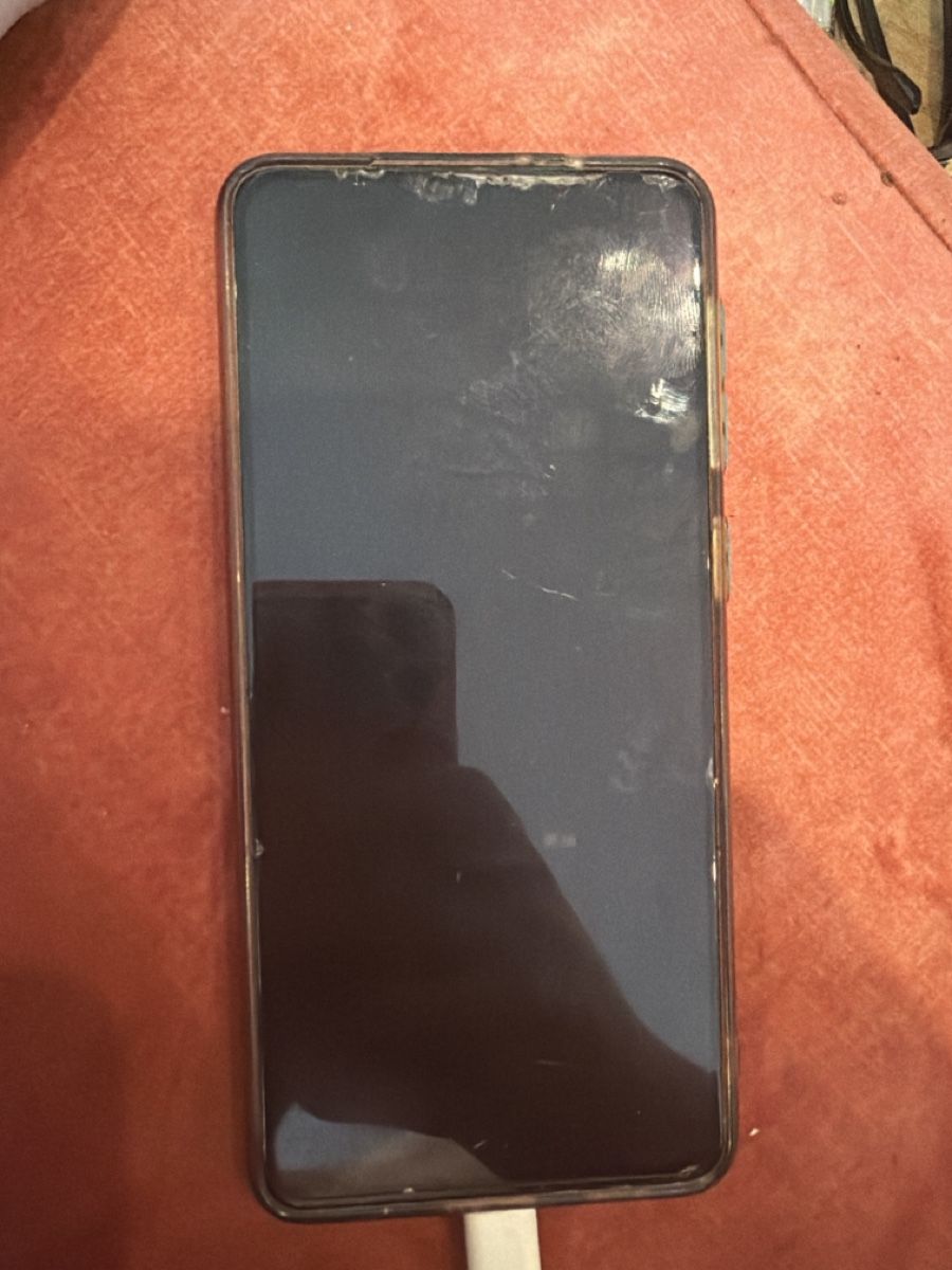 Samsung Telefoni cellulari / Smartphones: Samsung s21+ – Usato da Basel venduto da rty_dpk7