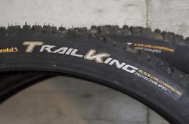 2 Continental Trail King MTB Reifen 26x2.4" - Top Zustand!