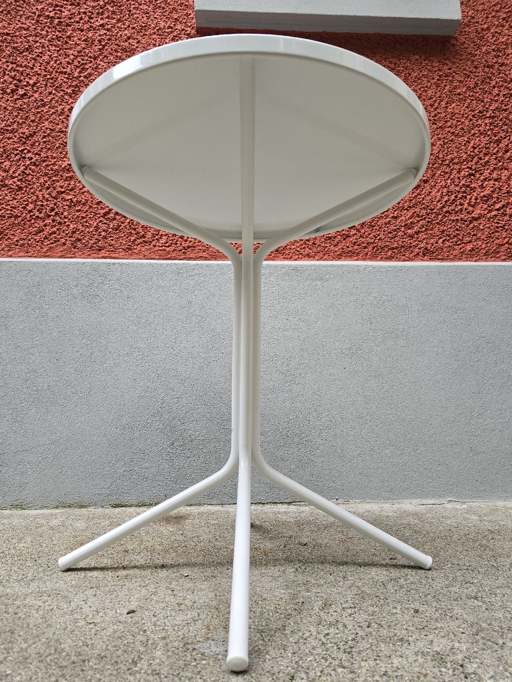 Schaffner Tavoli: Schaffner Bistrotisch weiss – Nuovo (secondo la descrizione) da Zürich venduto da Nitro81 5