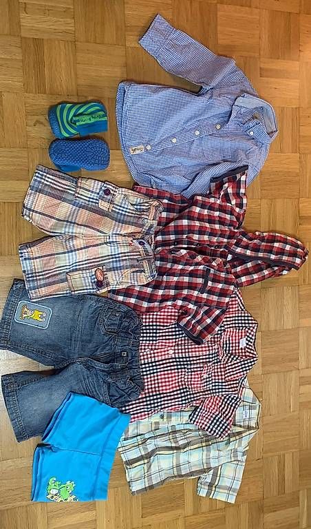 Lotti & Set di vestiti: Sommerpacket Junge ca Grösse 92 – Usato da Gossau SG venduto da SabrinaA0102