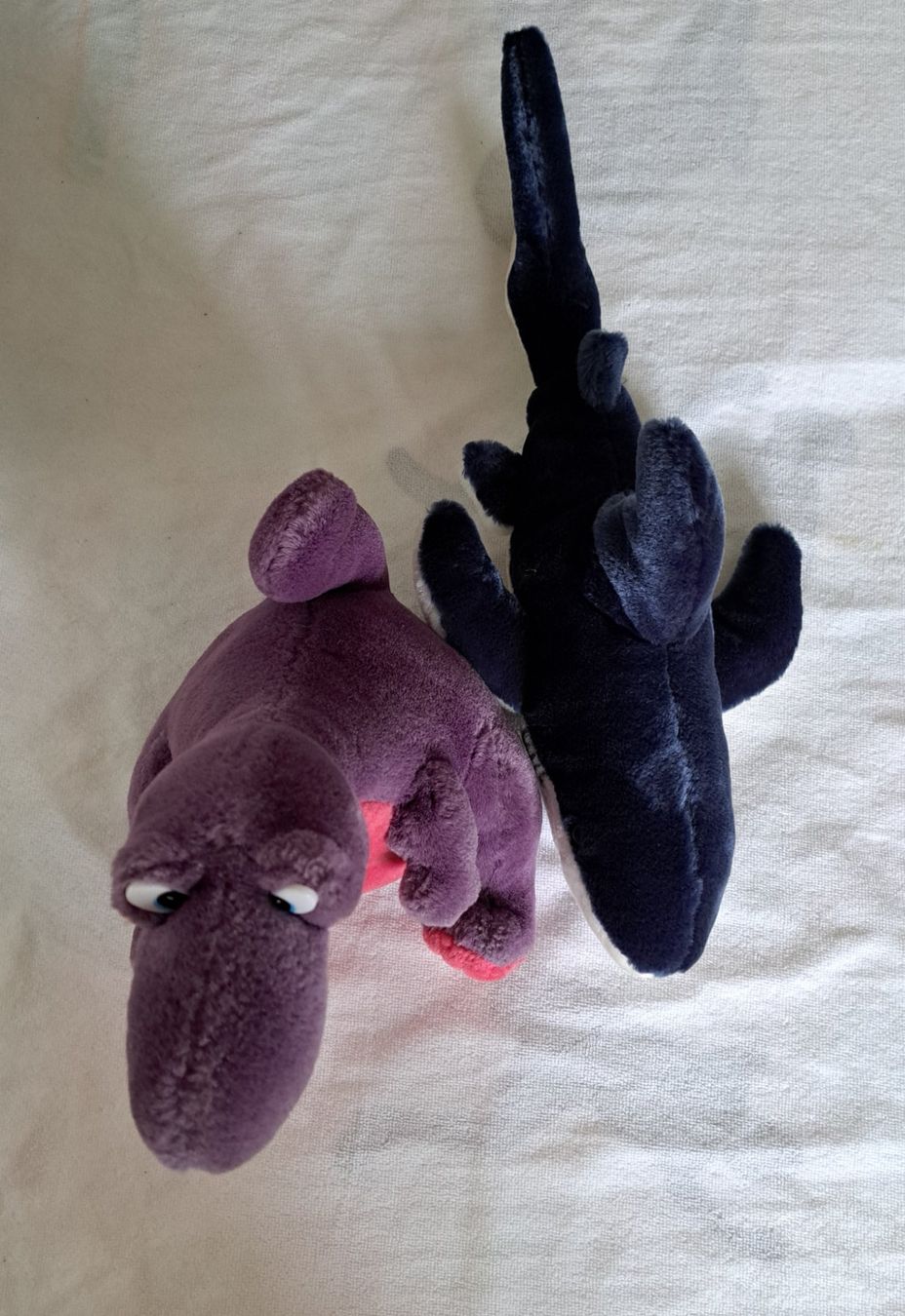 Giocattoli: 2 Plüschtiere Hai und Dino – Usato da Uitikon Waldegg venduto da Smeragol 6