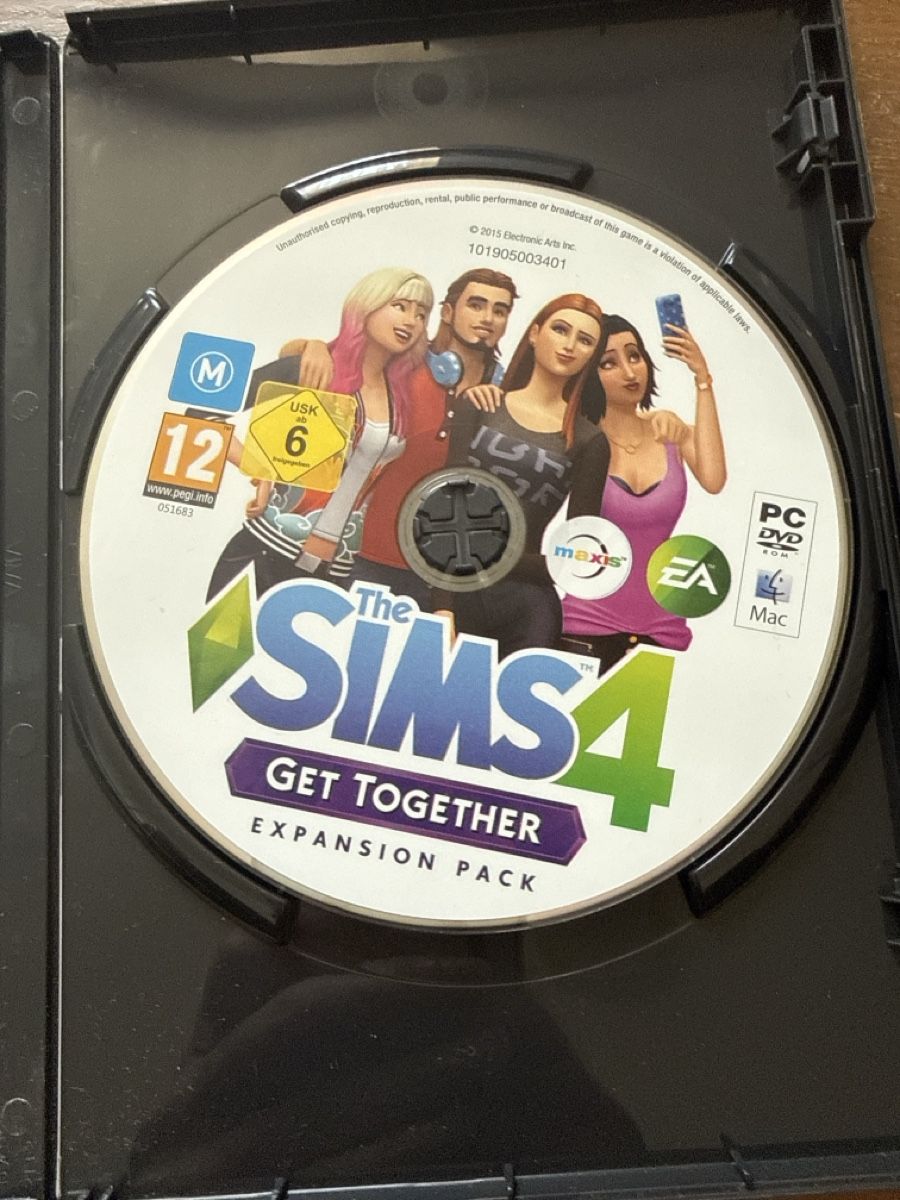 PCs: Die Sims 4 Get Together PC Erweiterung  – D'occasion à St.Gallen par Wvuvuosa 1