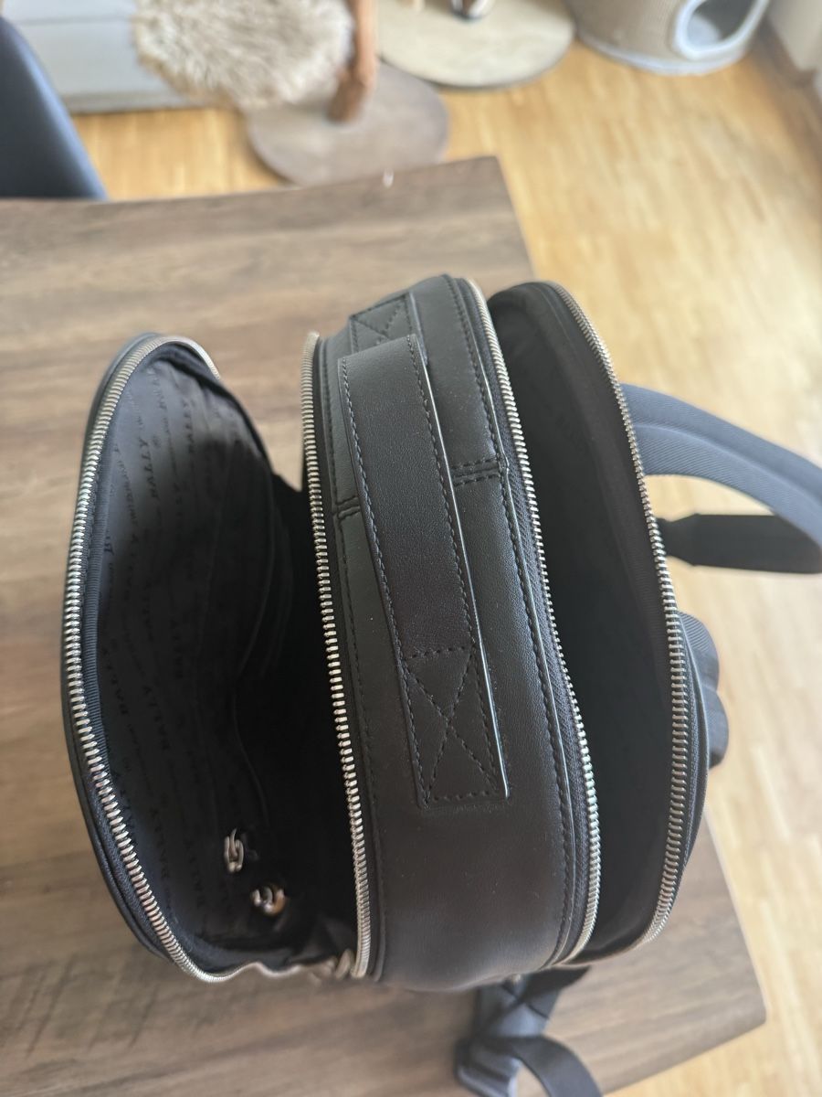 Bally Sacs à dos: Bally Black Leather Backpack – Neuf (Voir description) à Stallikon par ErnestoPal 2