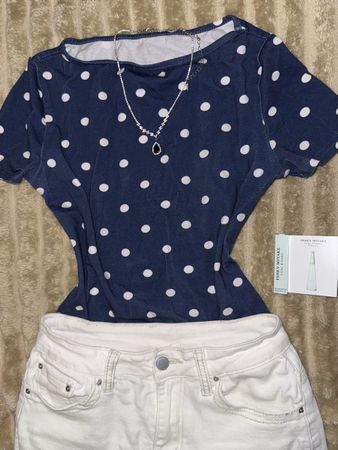 T-Shirt gepunktet blau weiss