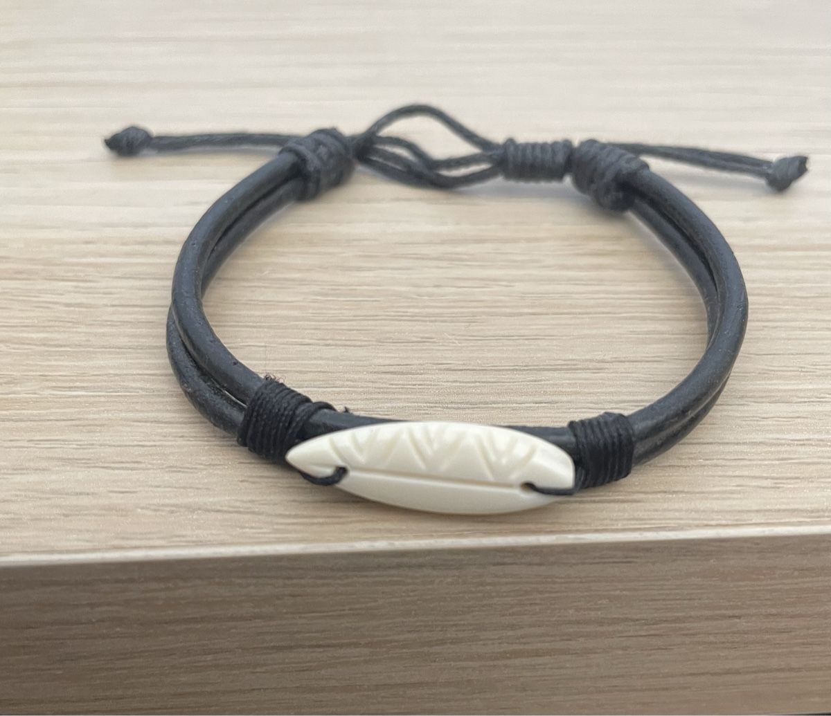 Bracciali & Braccialetti: Armband – Usato da Laupen BE venduto da Jonasbolinger