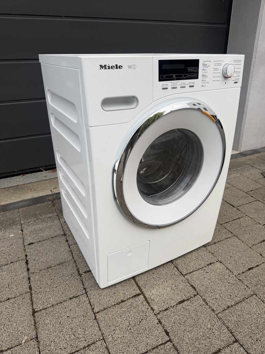 Miele Lavatrici: Miele W1 Waschmaschine 2.0 – Usato da Arlesheim venduto da VD.HG 1
