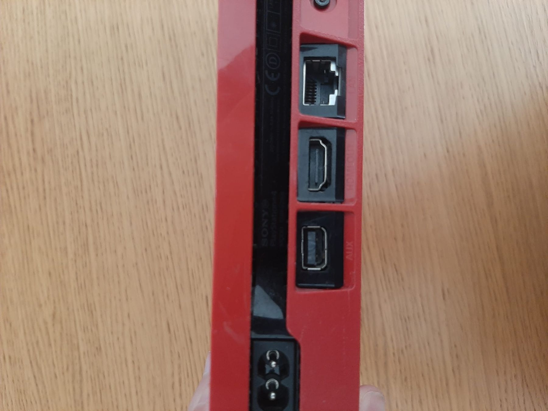 Sony Consoles: Console Sony PS4 Slim 1TB Spiderman Édition limitée rouge – D'occasion à Reconvilier par lud_t7yw 4