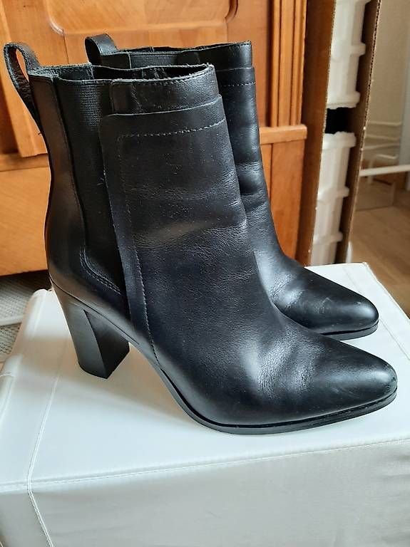 Damenschuhe: Massimo Dutti Lederstiefeletten – Gebraucht aus Bern von BeaLehmann 3
