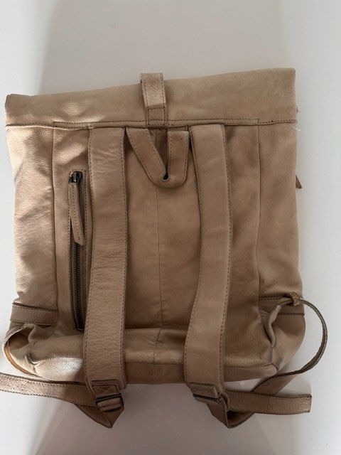 Sacs à dos: Bull & Hunt Rolltop Backpack – D'occasion à Chur par chau71 1