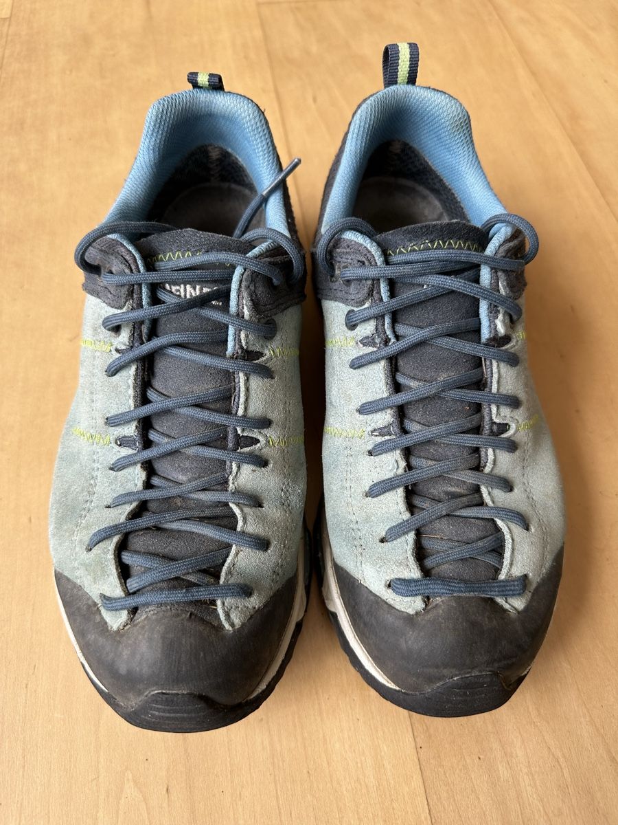 Meindl Scarpe da donna: Trekkingschuhe Damen – Usato da Sargans venduto da Reg_S.71 1