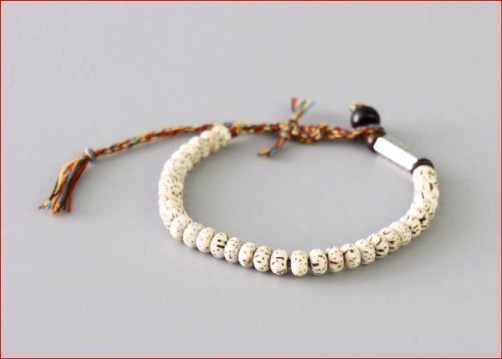 Bracciali & Braccialetti: Tibetisches Armband in Handarbeit – Nuovo e nell'imballaggio originale da Burgdorf venduto da XJ6 1
