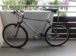 Mountainbike Checker Pig, CPX 4050