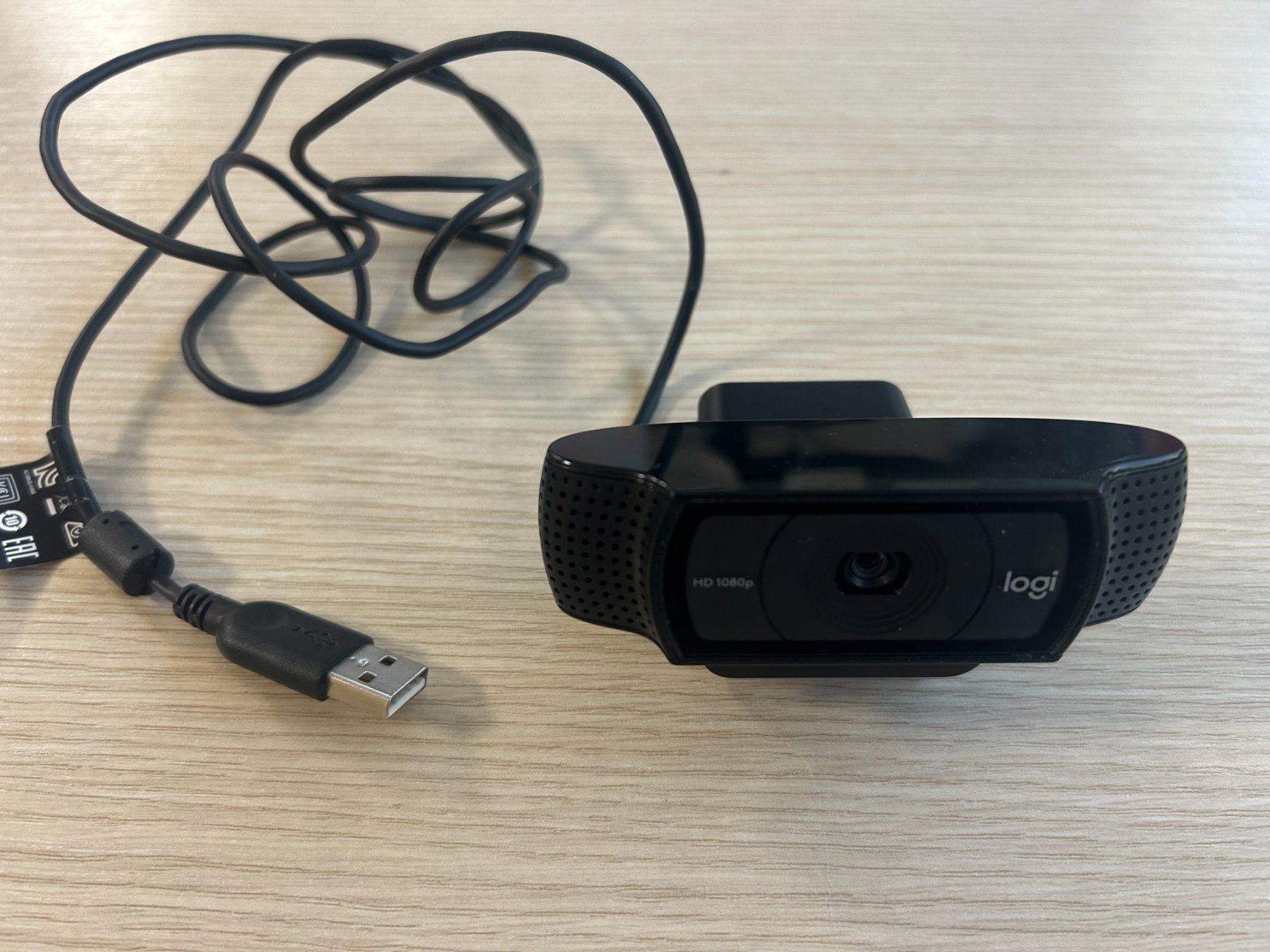 Logitech Webcams: Webcam Logitech V-U0028 – D'occasion à Camorino par c_raf 1