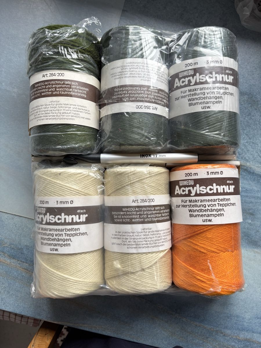 Cordicelle & Fili: Acrylschnur neu – Nuovo (secondo la descrizione) da Kesswil venduto da Branca-01