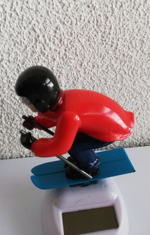 ISAKEN Solar Hase Wackelfigur - Süße Auto-Deko Für Armaturenbrett & Fensterbank